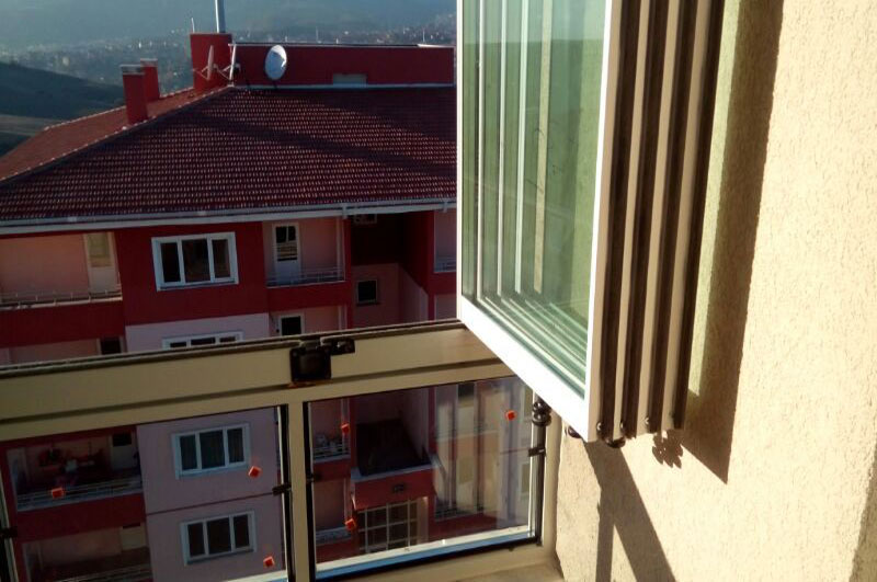 Isıcamlı Cam Balkon Sistemi