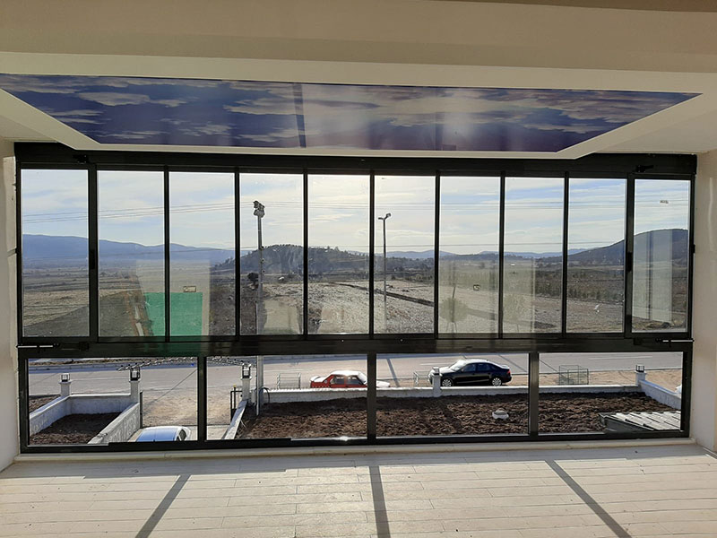 Katlanır Cam Balkon Sistemi